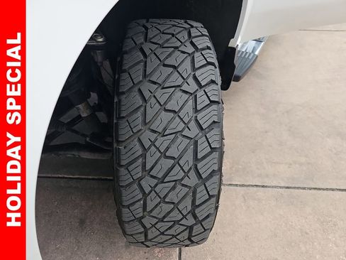 Used 2025 Chevrolet Silverado 1500 LT w/ Safety Package image 35