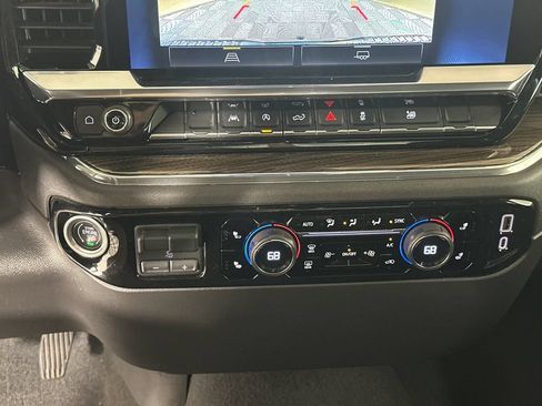 Used 2023 Chevrolet Silverado 1500 LT w/ Protection Package RWD image 30