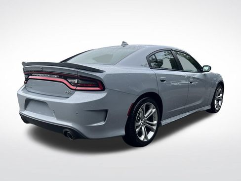 Used 2022 Dodge Charger R/T RWD image 4