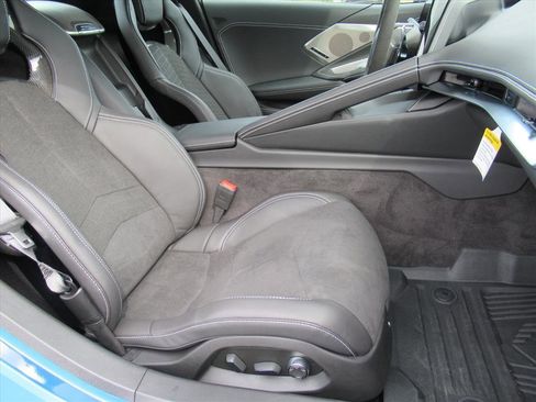 New 2026 Chevrolet Corvette Stingray Premium Conv w/ Z51 Performance Package image 11