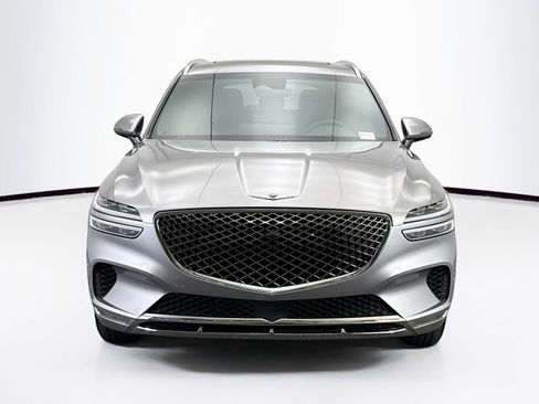 Used 2023 Genesis GV70 2.5T w/ Advanced Package image 2