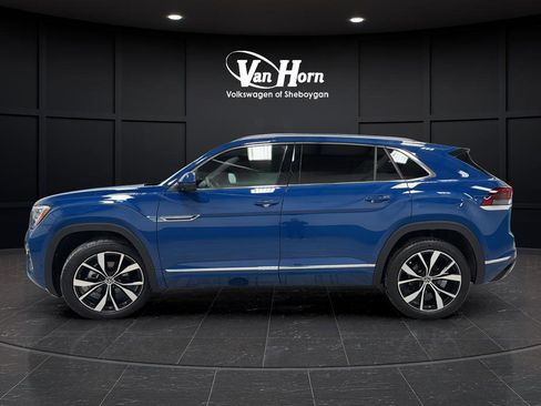 Used 2025 Volkswagen Atlas Cross Sport SEL Premium R-Line AWD/4WD image 6