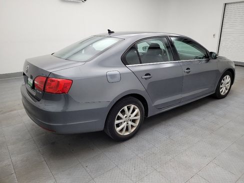 Used 2013 Volkswagen Jetta SE FWD image 10