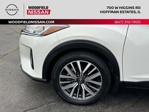 Certified 2024 Nissan Kicks SV FWD image 7