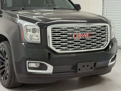 Used 2018 GMC Yukon Denali w/ Denali Ultimate Package image 37