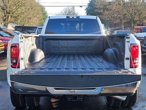 New 2026 RAM 3500 Tradesman AWD/4WD image 10