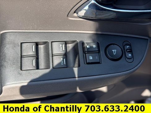 Used 2016 Honda Odyssey EX image 20