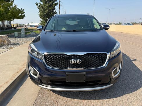 Used 2018 Kia Sorento EX AWD/4WD image 6