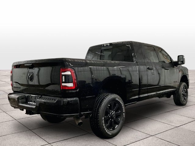 Used 2024 RAM 2500 Laramie w/ Night Edition AWD/4WD image 11
