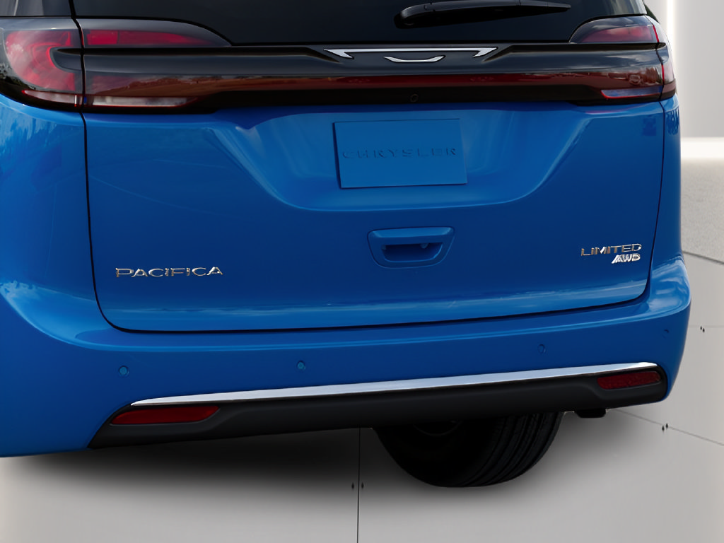 New 2027 Chrysler Pacifica Limited AWD/4WD image 14