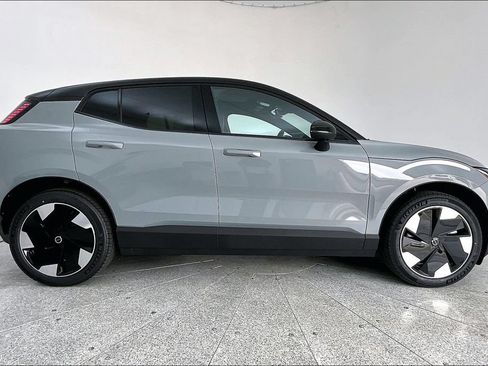 New 2026 Volvo EX30 Plus w/ Protection Package Premier AWD/4WD image 10