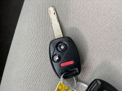 Used 2010 Honda Insight EX image 28