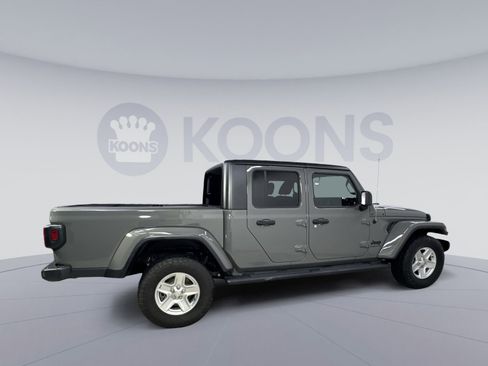 Used 2020 Jeep Gladiator Sport w/ Quick Order Package 24S image 13