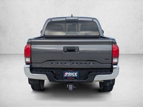 Used 2019 Toyota Tacoma TRD Off-Road image 6