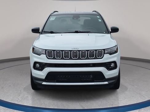Used 2025 Jeep Compass Limited w/ Sun & Sound Group AWD/4WD image 2