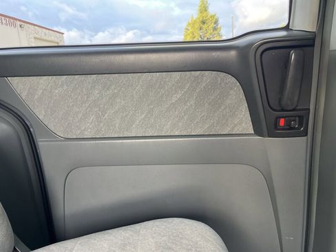 Used 2001 Honda Odyssey EX image 39