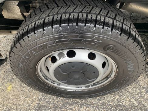 Used 2016 Ford Transit 150 130 Low Roof image 21