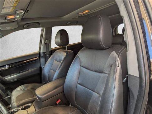 Used 2012 Kia Sorento SX w/ SX Premium Pkg AWD/4WD image 10