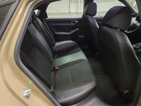 Used 2025 Honda Civic Sport image 31