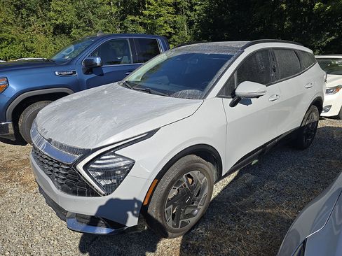 Used 2024 Kia Sportage SX image 1