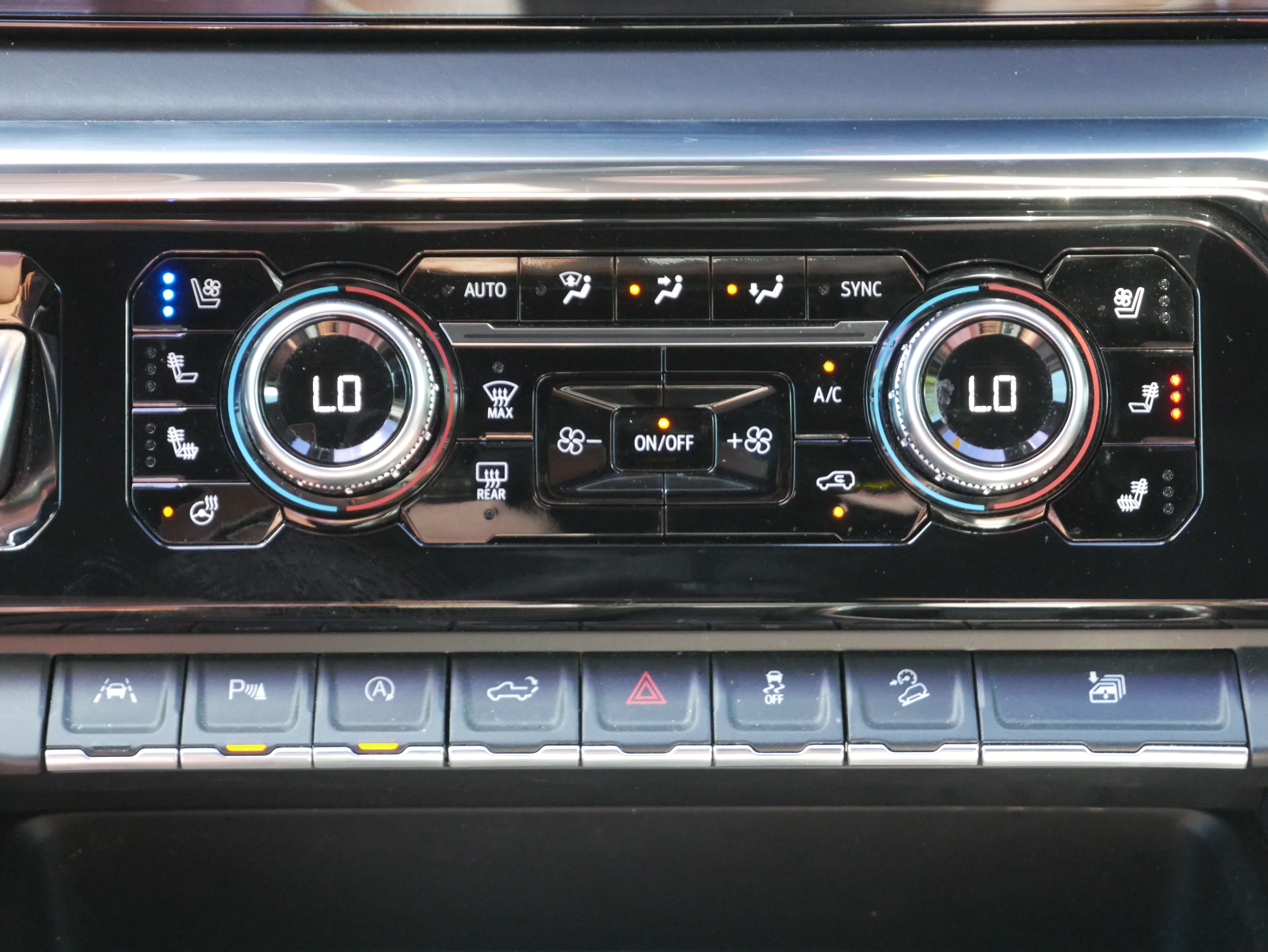 Certified 2023 GMC Sierra 1500 Denali Ultimate AWD/4WD image 25