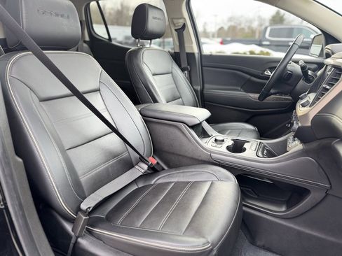 Used 2023 GMC Acadia Denali w/ Denali Ultimate Package image 12