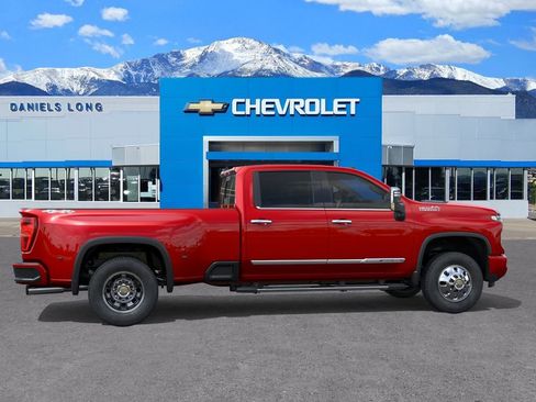 New 2026 Chevrolet Silverado 3500 High Country w/ High Country Premium Package AWD/4WD image 5