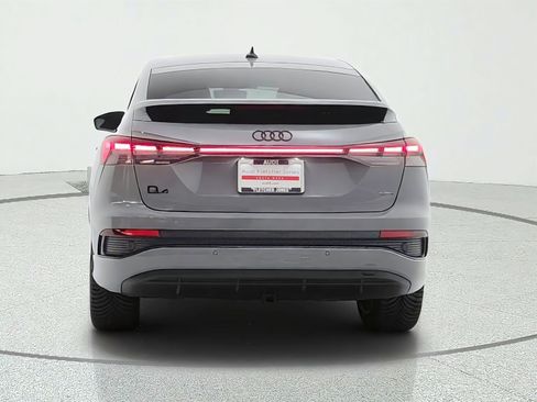 Used 2024 Audi Q4 e-tron Premium Plus AWD/4WD image 6