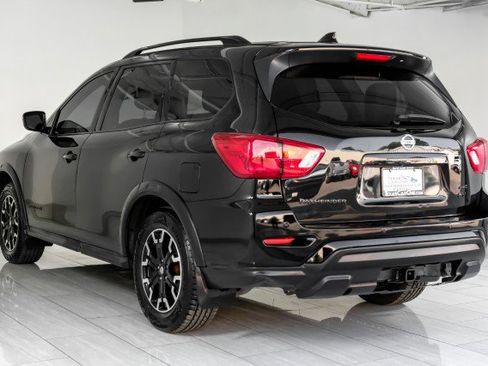 Used 2020 Nissan Pathfinder SV w/ Rock Creek Edition image 8