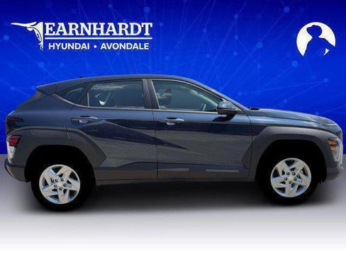 New 2026 Hyundai Kona SE image 9