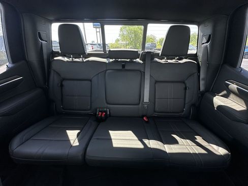 New 2026 Chevrolet Silverado 1500 High Country AWD/4WD image 23
