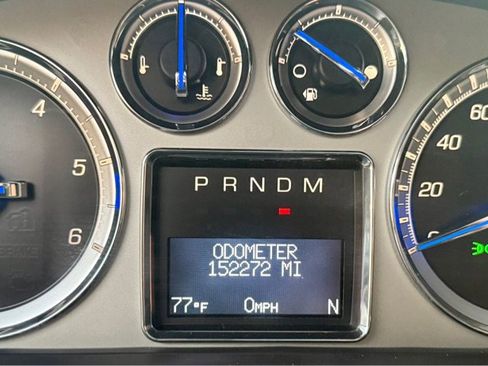 Used 2014 Cadillac Escalade ESV Premium image 30