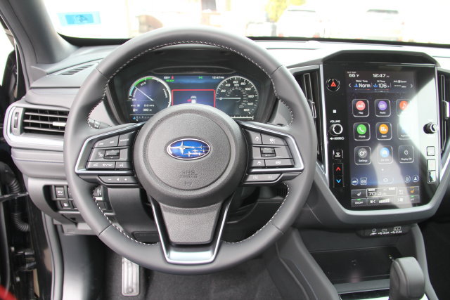 Used 2025 Subaru Forester Limited AWD/4WD image 20
