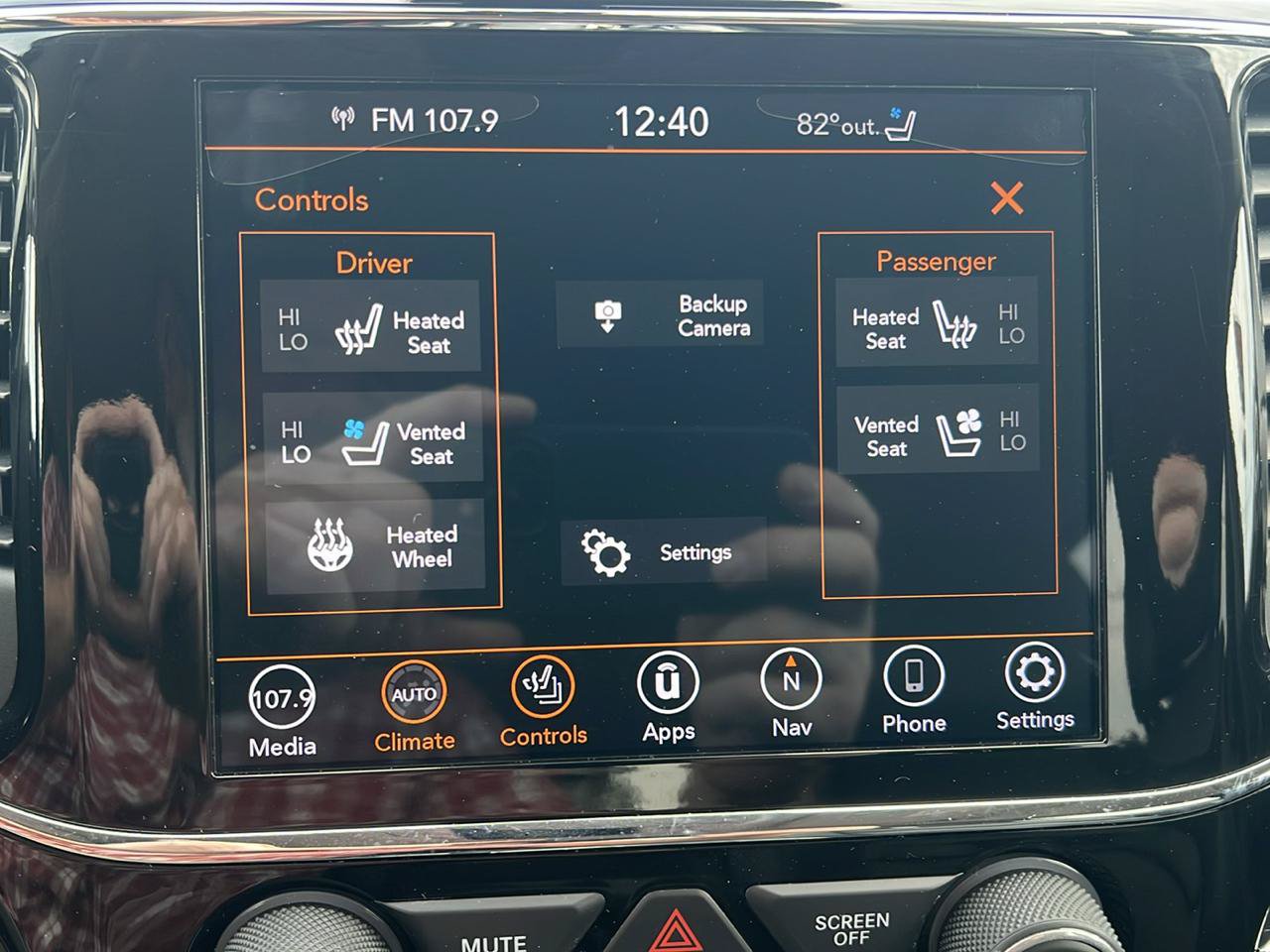 Used 2020 Jeep Grand Cherokee Summit AWD/4WD image 26