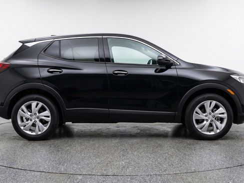 Used 2025 Buick Encore GX Preferred AWD/4WD image 11