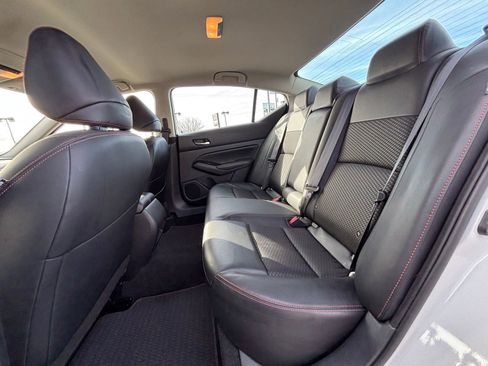 Used 2024 Nissan Altima 2.5 SR FWD image 18