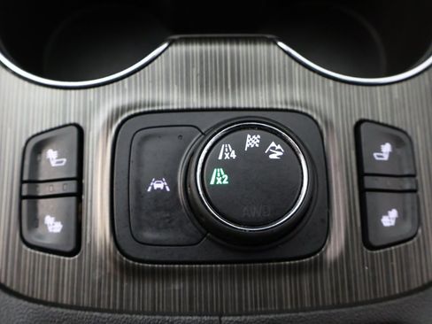 Used 2021 GMC Acadia SLT w/ Elevation Edition image 59