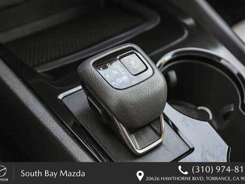 Used 2025 Nissan Rogue SV FWD image 20