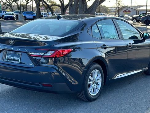 New 2026 Toyota Camry LE image 9