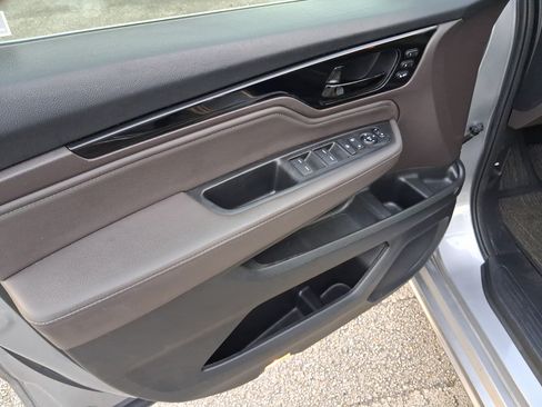 Used 2022 Honda Odyssey Touring image 14