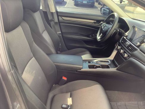 Used 2021 Honda Accord Hybrid image 15