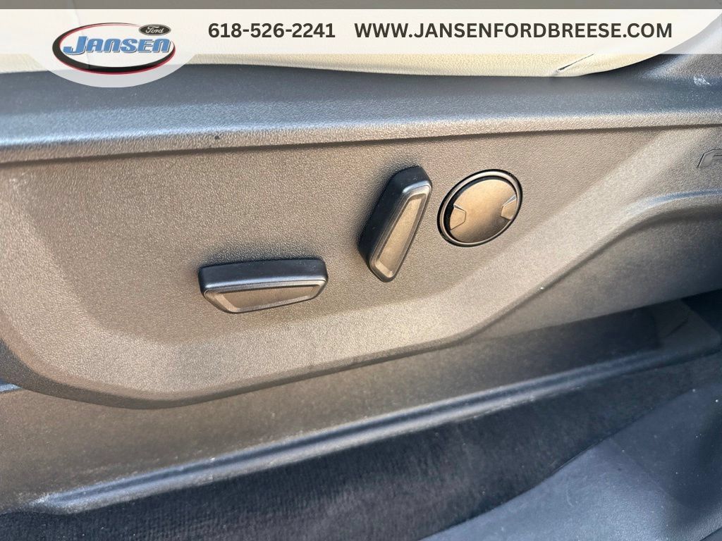 Used 2025 Ford Expedition Platinum AWD/4WD image 9