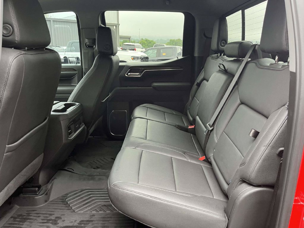 Used 2024 Chevrolet Silverado 1500 LT Trail Boss w/ Convenience Package II AWD/4WD image 13