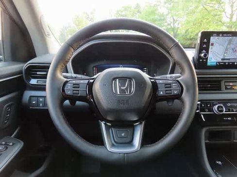 New 2025 Honda Pilot Elite image 19