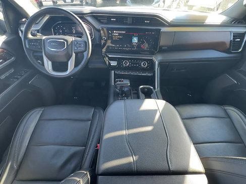 Used 2023 GMC Sierra 1500 Denali image 7