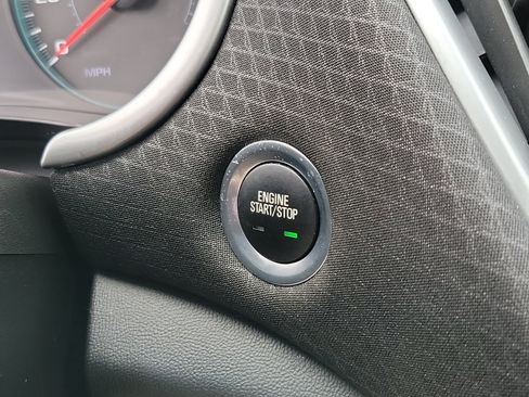 Used 2024 Chevrolet Malibu LT image 16