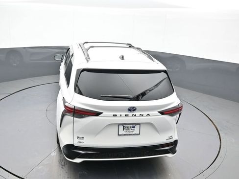 Certified 2023 Toyota Sienna XSE w/ XSE Plus Package image 42