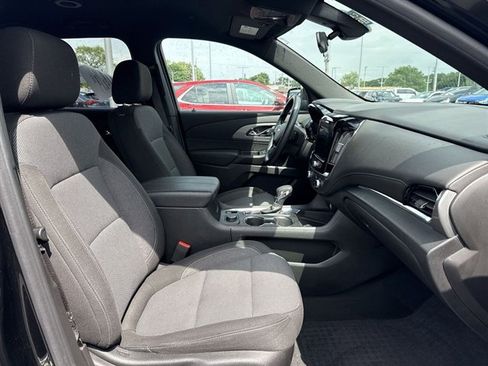Used 2024 Chevrolet Traverse LT FWD image 29