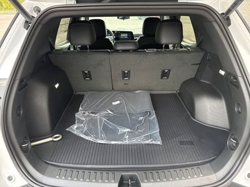 New 2026 Chevrolet Equinox LT w/ Convenience Package II image 8