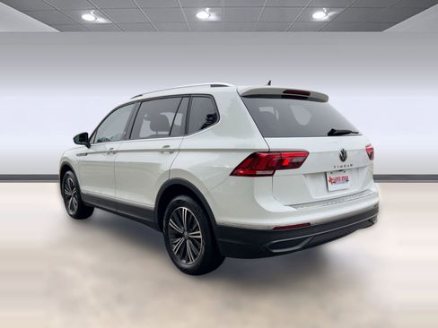 Used 2024 Volkswagen Tiguan Wolfsburg Edition image 3